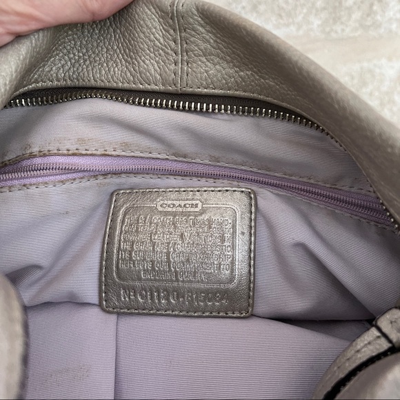 Coach metallic pewter silver hobo duffle F15064 convertible strap - Picture 9 of 16
